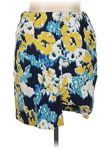 Lyssé Casual Skirt (view 2)