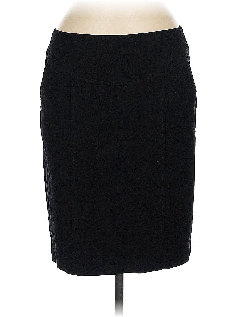 Click to view more detailed imagery on our partner's website Pre-owned Banana Republic Formal Skirt In Black