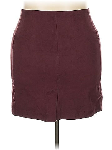 Lyssé Casual Skirt (view 2)