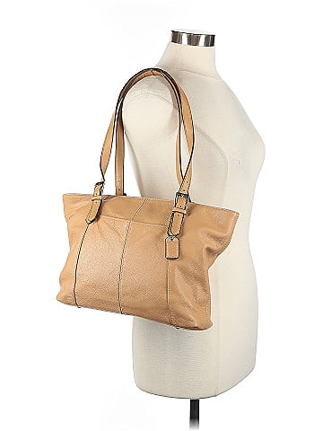 Clarks Shoulder Bag (view 2)