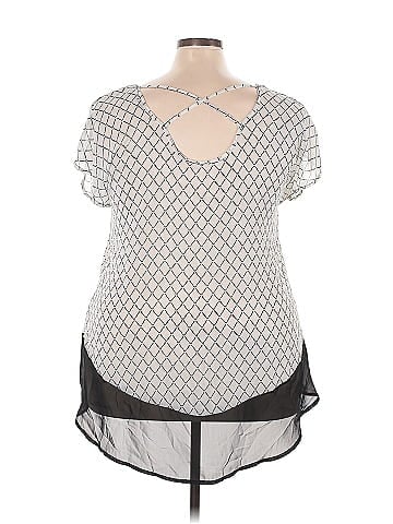 Chris & Carol Short Sleeve Blouse (view 2)