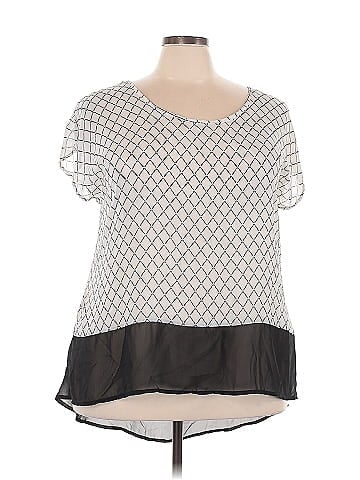 Chris & Carol Short Sleeve Blouse (view 1)