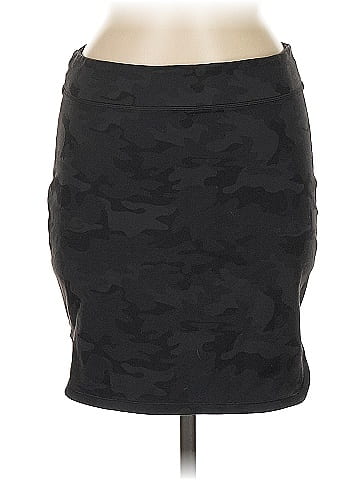 Lululemon Athletica Casual Skirt (view 1)