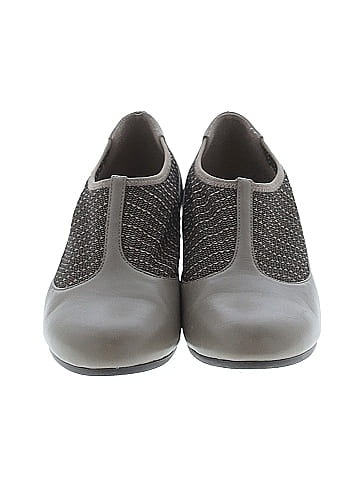 Bella Vita Ankle Boots (view 2)