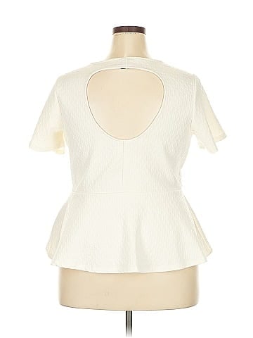 Ali & Kris Short Sleeve Top (view 2)