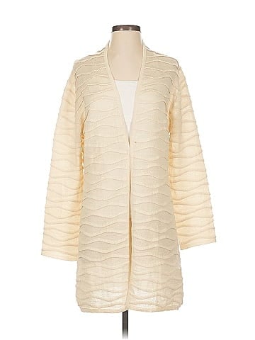 Kuna Wool Cardigan (view 1)