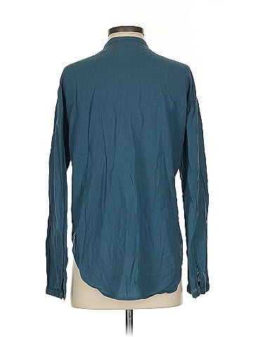 Xirena Long Sleeve Button-Down Shirt (view 2)