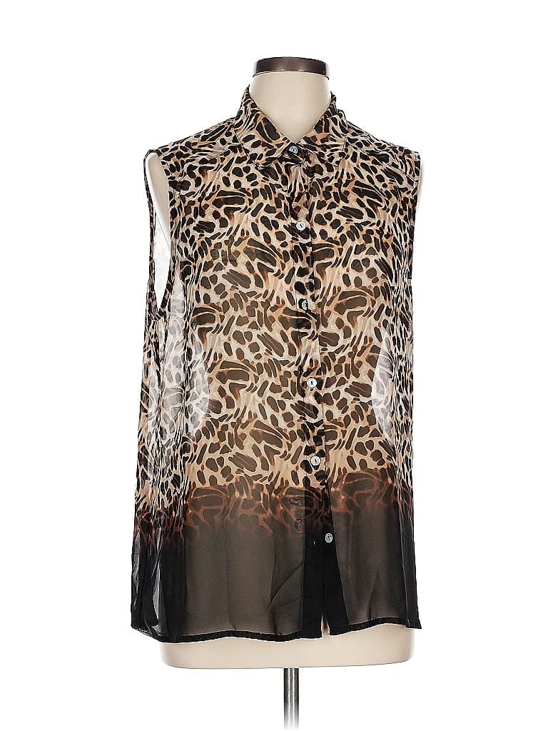 Click to view more detailed imagery on our partner's website Pre-owned Chico's Sleeveless Button Down Shirt In Brown