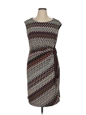 North Style Casual Dress (view 1)