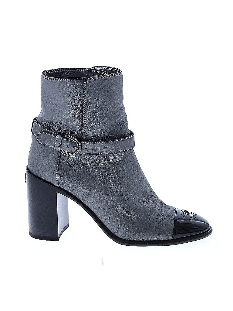 Chanel 100% Leather Gray Cap Toe Interlocking CC Ankle Boots Size EU 40 - photo 1
