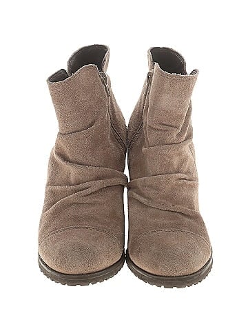 White Mountain Ankle Boots (view 2)