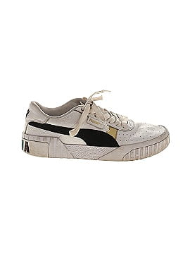 Puma Sneakers