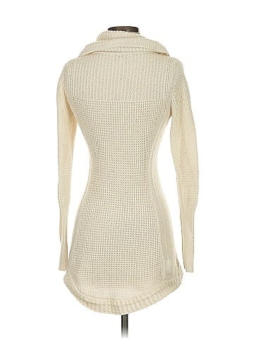 Angel of the North Casual Dress (view 2)