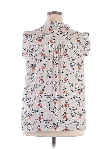 Sweet Rain Short Sleeve Blouse (view 2)