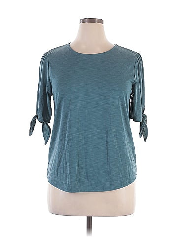 Green Envelope 3/4 Sleeve Top (view 1)