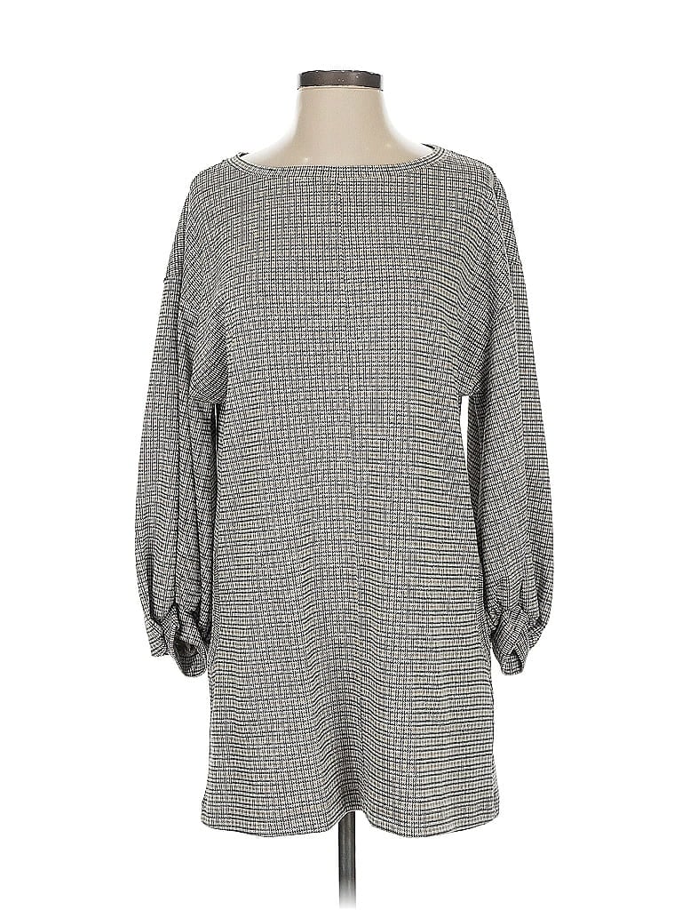 Click to view more detailed imagery on our partner's website Pre-owned Max Studio Casual Dress In Gray