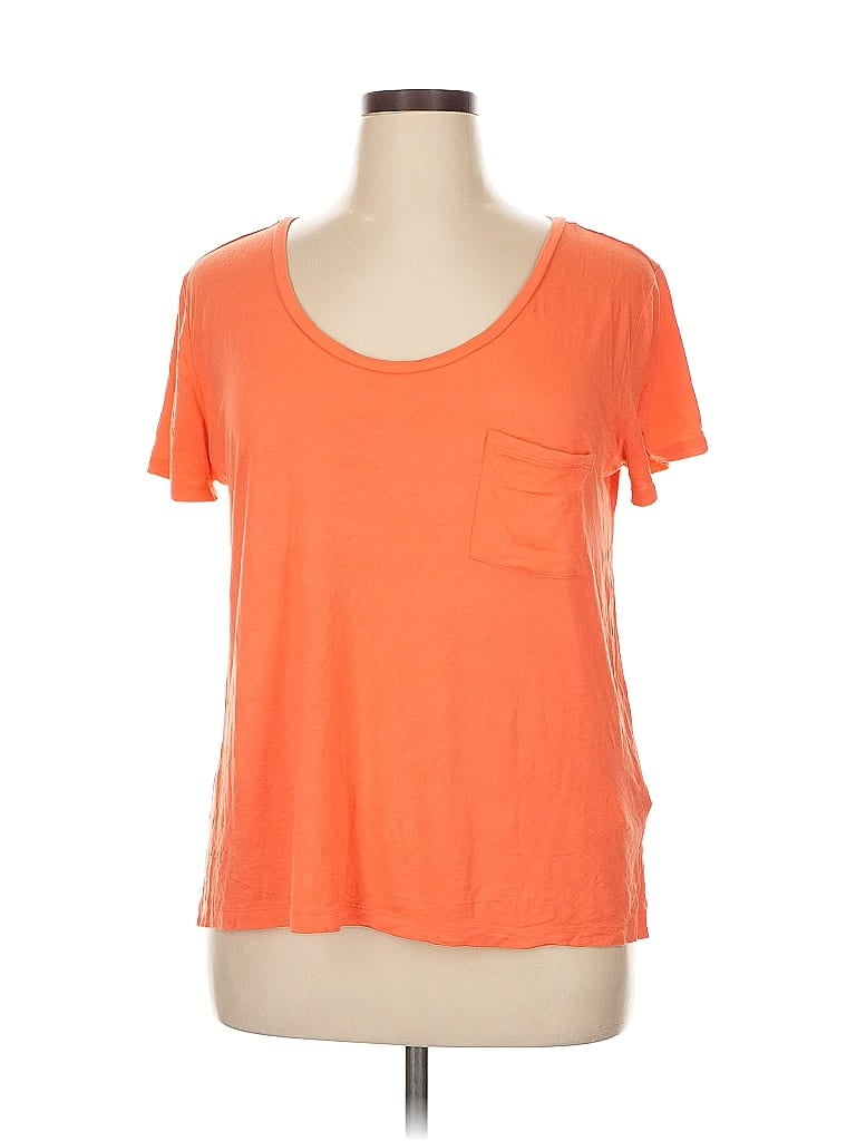Pre-owned Banana Republic Short Sleeve T-shirt In Orange