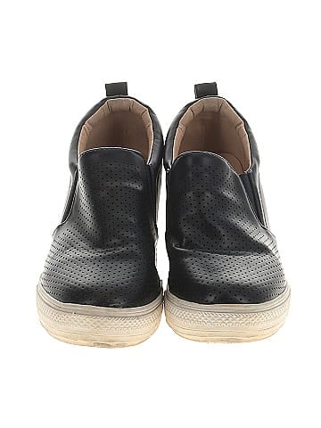 Wanted Sneakers (view 2)