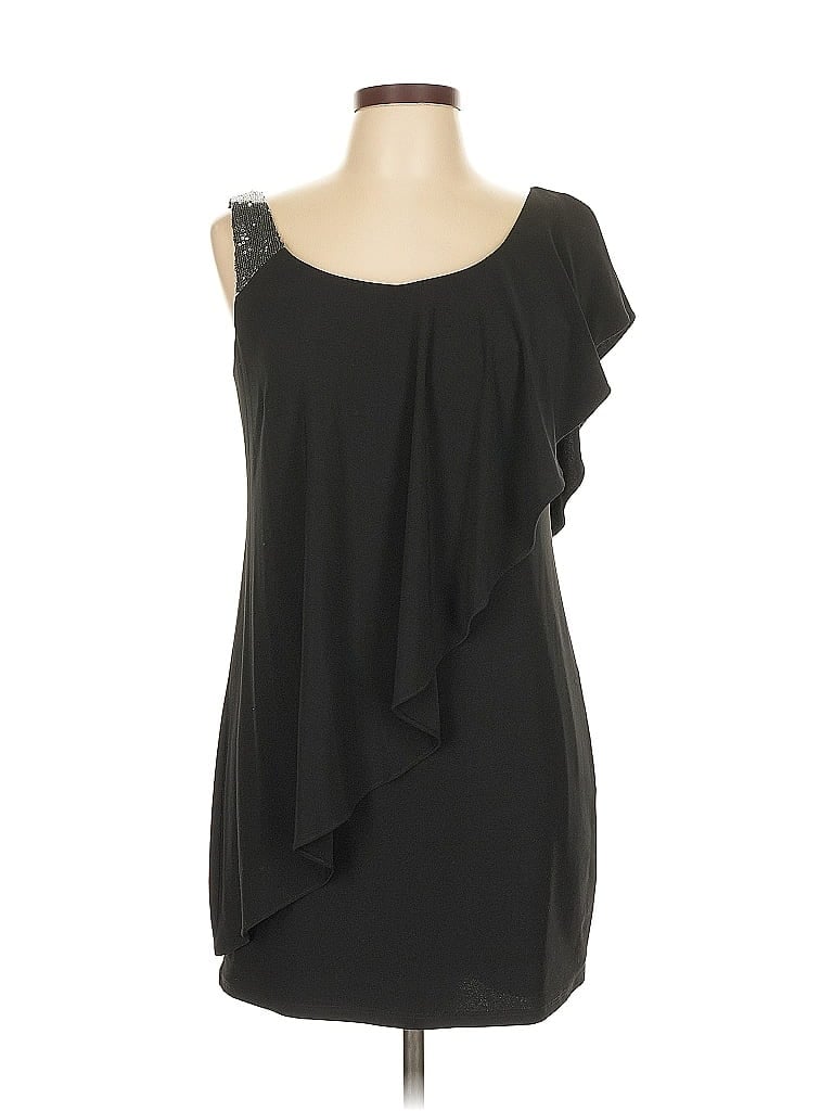 Click to view more detailed imagery on our partner's website Pre-owned Betsy & Adam Cocktail Dress In Black