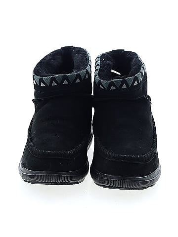 manitobah Ankle Boots (view 2)