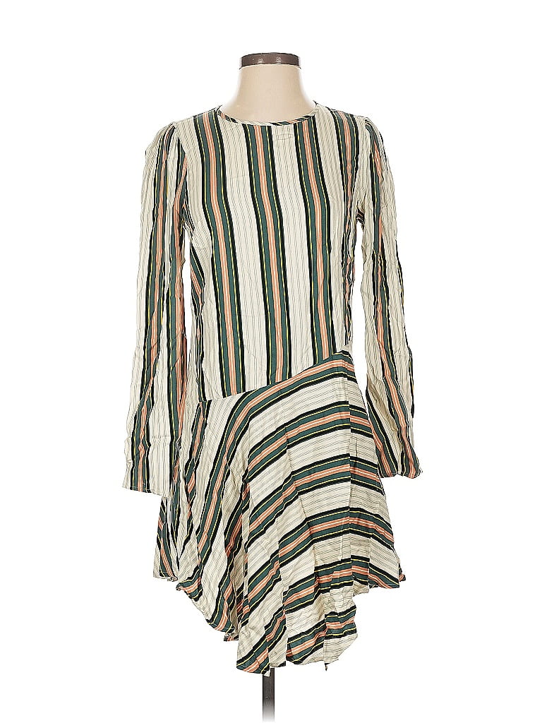 Click to view more detailed imagery on our partner's website Pre-owned Bcbgeneration Casual Dress In White