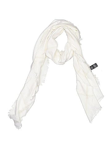 Brooke Shields Timeless Scarf (view 1)