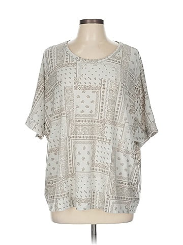 Andree by UNIT Short Sleeve Blouse (view 1)