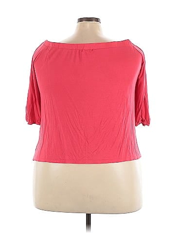 Loveappella Short Sleeve Top (view 2)
