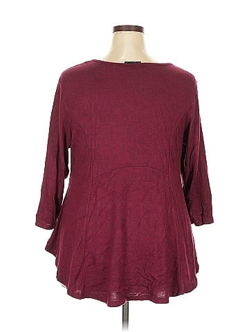 Cameo Pullover Sweater (view 2)