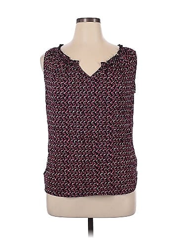 Daisy Fuentes Sleeveless Top (view 1)