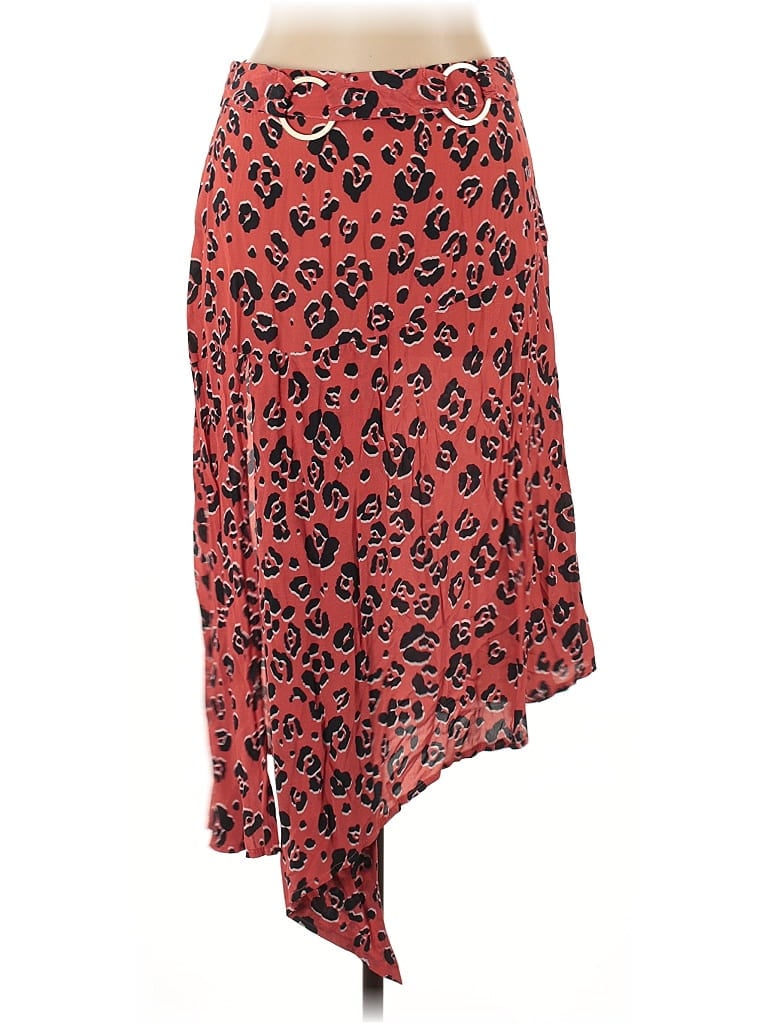 Click to view more detailed imagery on our partner's website Pre-owned Suboo Casual Skirt In Red