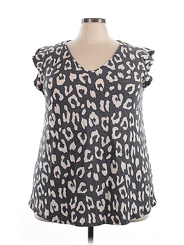 Sew in Love Sleeveless T-Shirt (view 1)