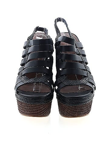 Elizabeth and James Wedges (view 2)