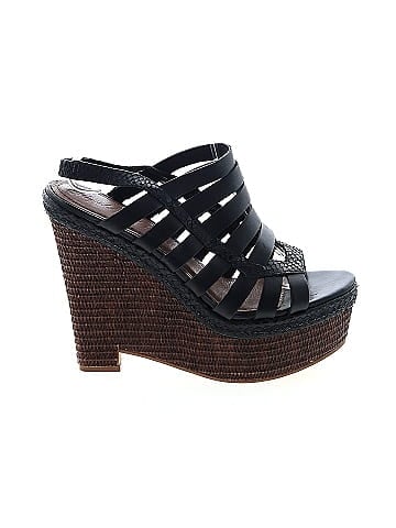 Elizabeth and James Wedges (view 1)