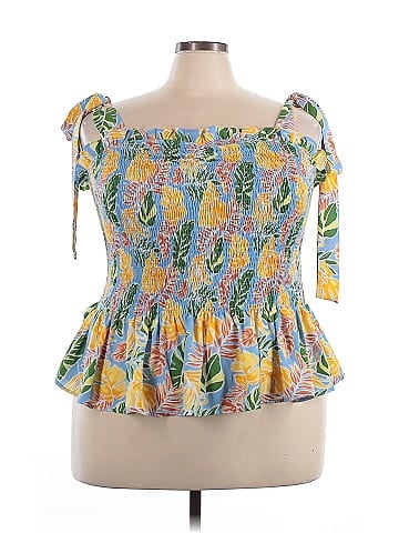 Sweet Rain Sleeveless Blouse (view 1)