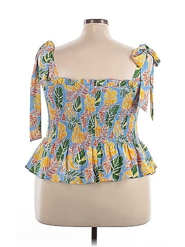 Sweet Rain Sleeveless Blouse (view 2)