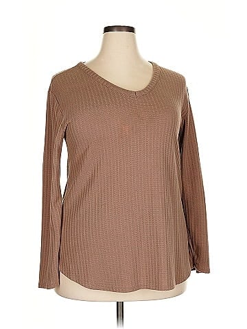 Chaser Long Sleeve T-Shirt (view 1)