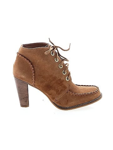 B Makowsky Ankle Boots (view 1)