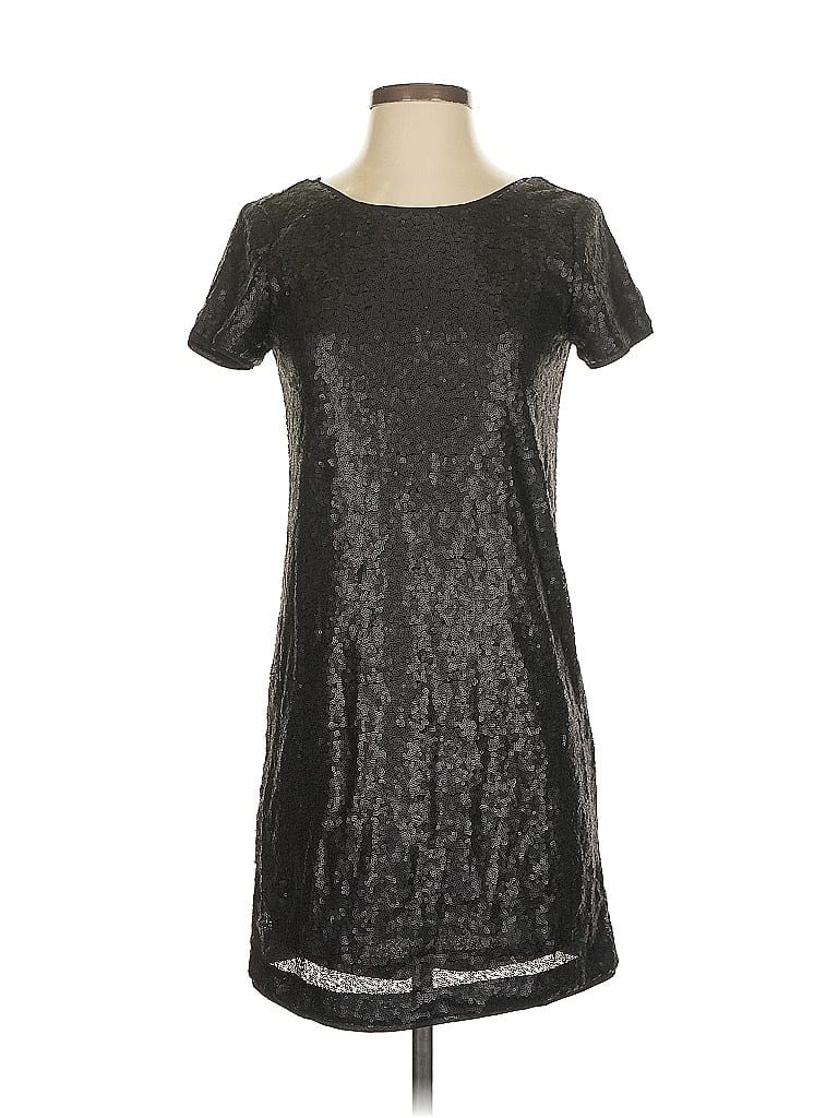 Pre-owned Francesca's Casual Dress In Silver
