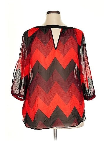 B.wear 3/4 Sleeve Blouse (view 2)