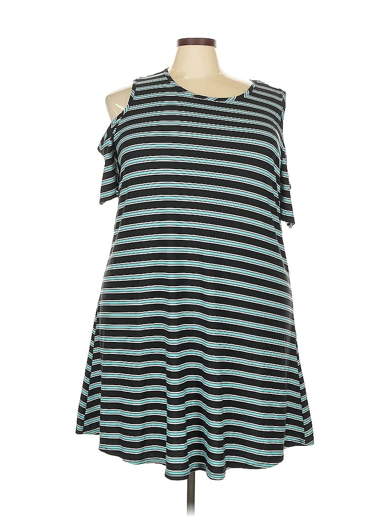 Click to view more detailed imagery on our partner's website Pre-owned Just Be ... Casual Dress In Blue