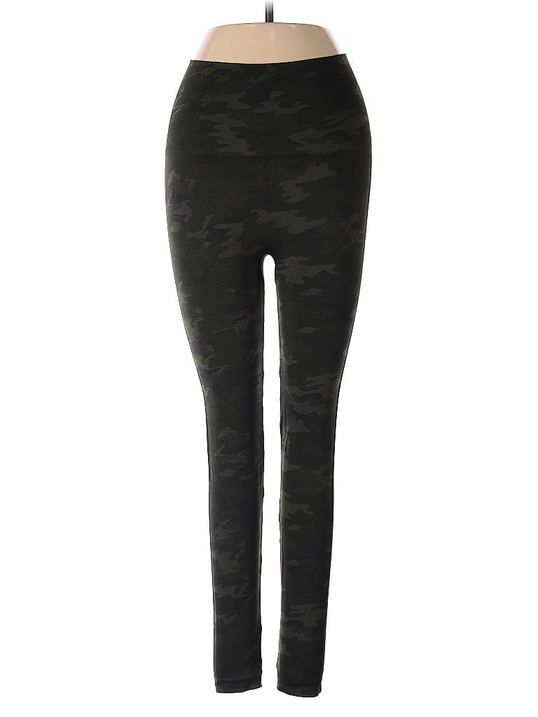 Pre-owned Spanx Active Pants In Green