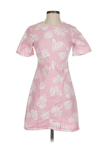 Cinq à Sept Casual Dress (view 1)