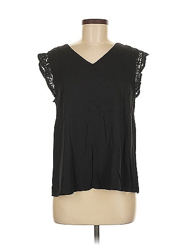 Andree by UNIT Sleeveless Blouse (view 1)