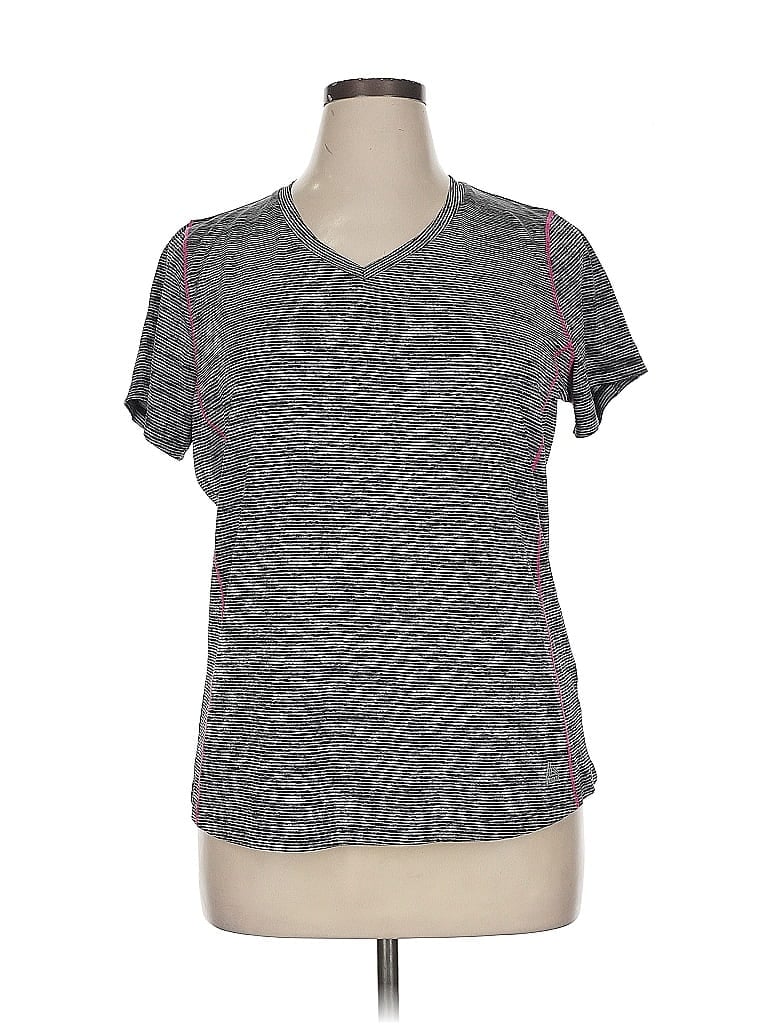 Pre-owned Rbx Active T-shirt In Gray