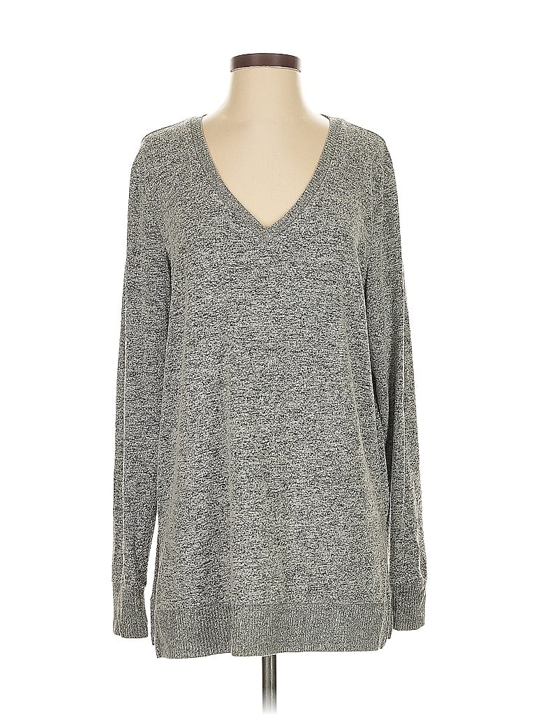 Click to view more detailed imagery on our partner's website Pre-owned Lucky Brand Pullover Sweater In Gray