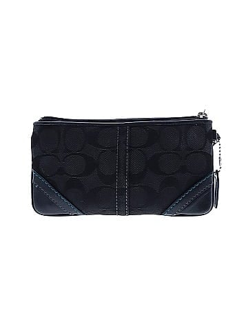 Coach Wristlet (view 2)