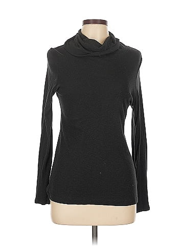 Lucy & Laurel Long Sleeve Turtleneck (view 1)