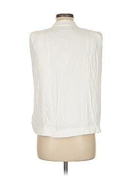 Elliatt Vest (view 2)