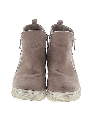 Steve Madden Ankle Boots (view 2)